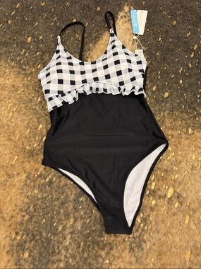 Cupshe Black and White Gingham Ruffle One-Piece Swimsuit